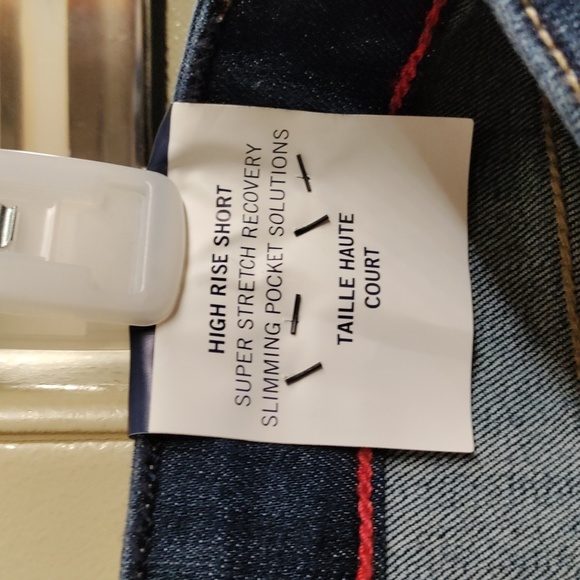 🌅Tommy Jeans Short - Picture 9 of 10